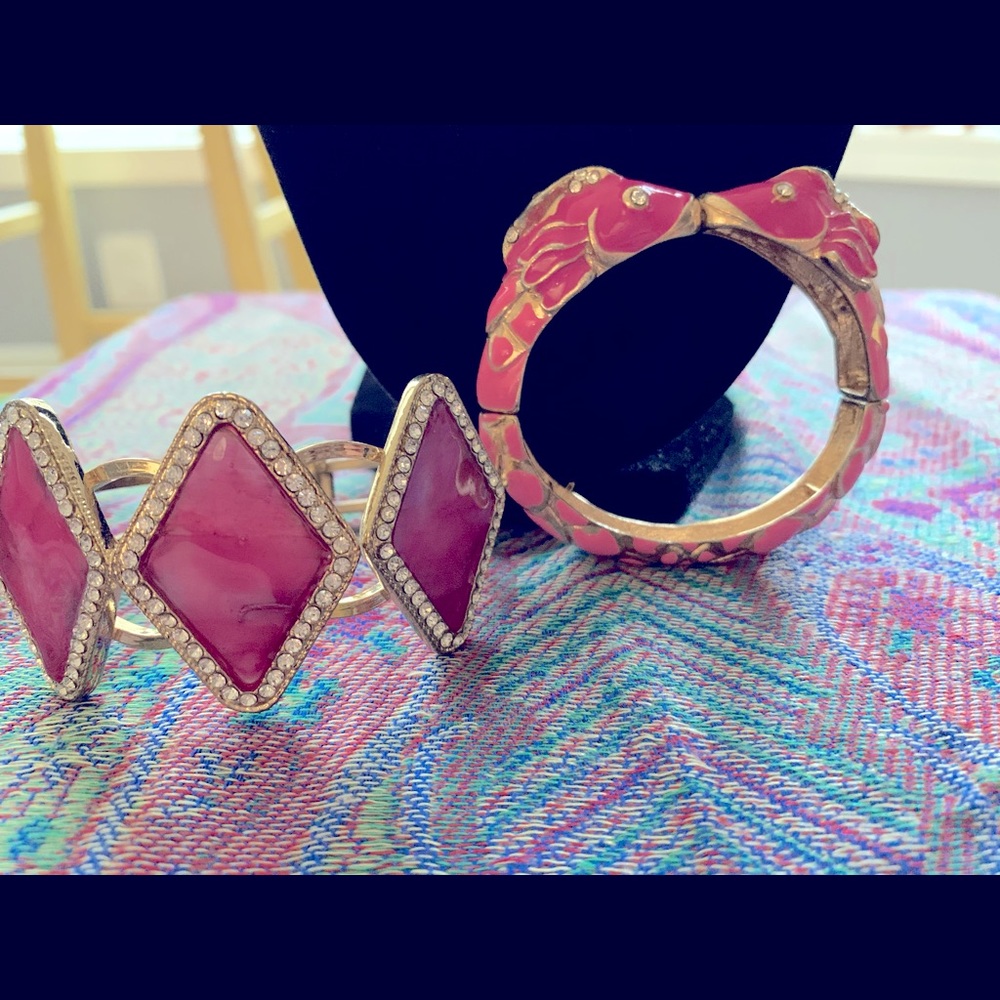 🎁Bundle of two bracelets 🆓 WITH ANY PURCHASE OF $40 AND UP!
